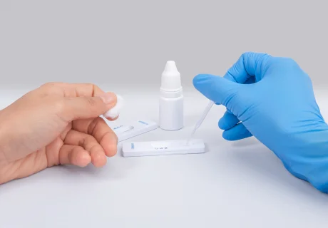 Benefits of an HIV home test kit VS testing at an HIV test center